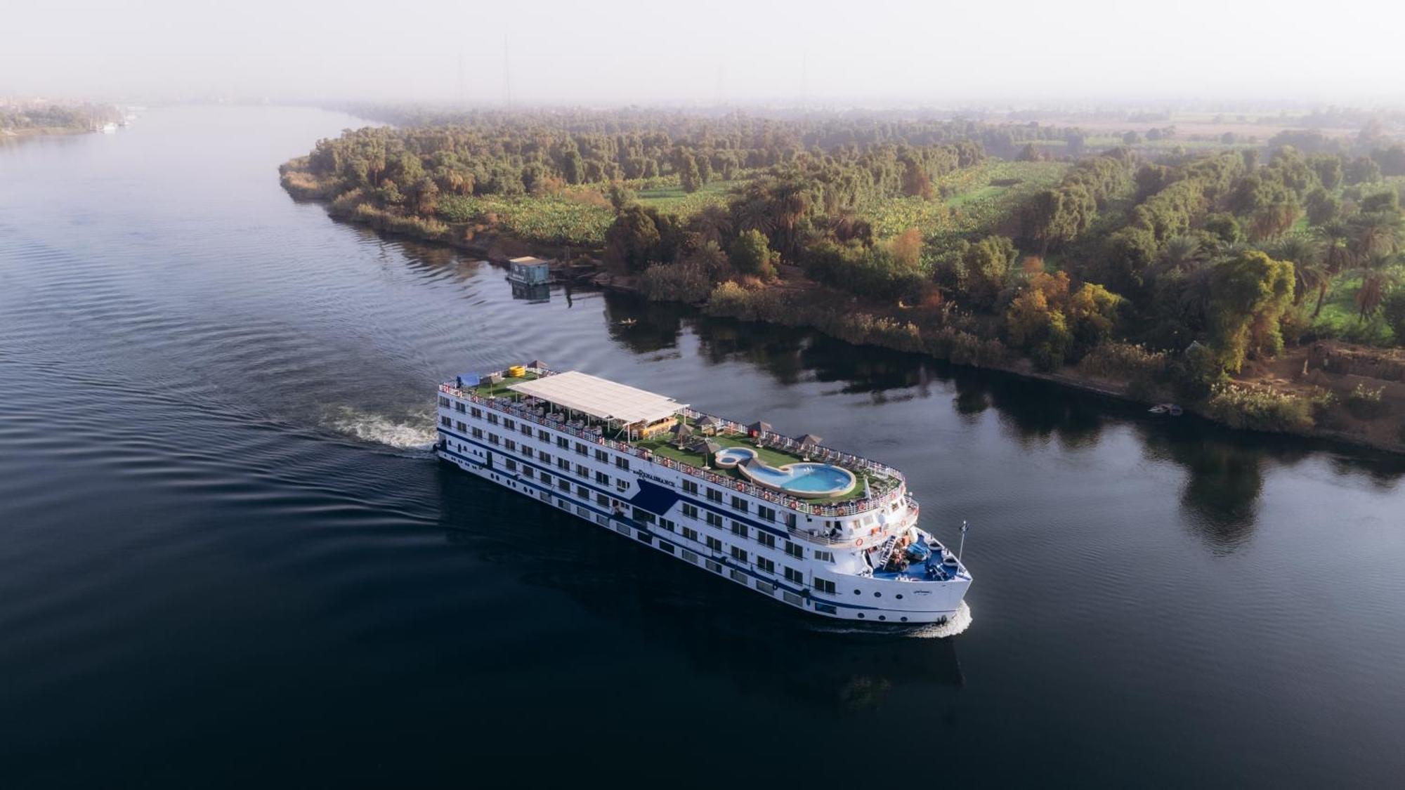 Renaissance Nile Cruise - Every Saturday From Luxor To Aswan For 4 Nights , And Every Wednesday From Aswan To Luxor For 3 Nights Dış mekan fotoğraf